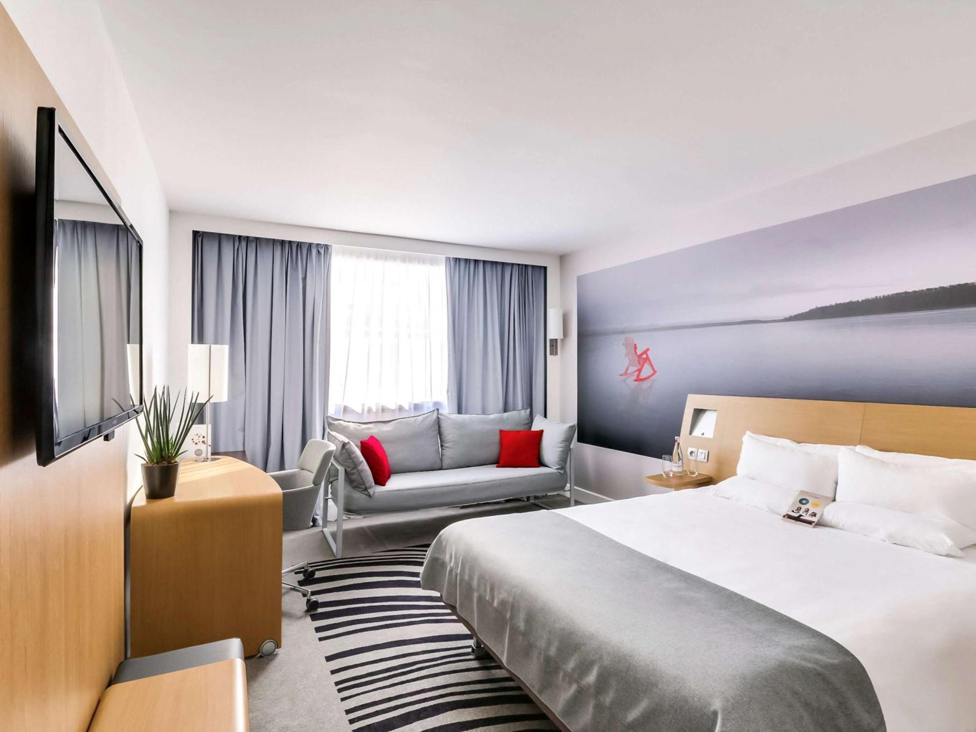 Novotel Paris Centre Gare Montparnasse Exterior foto